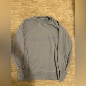 Perfectly oversized crew